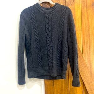Wool cable knit sweater from Banana Republic in Gray. Medium.